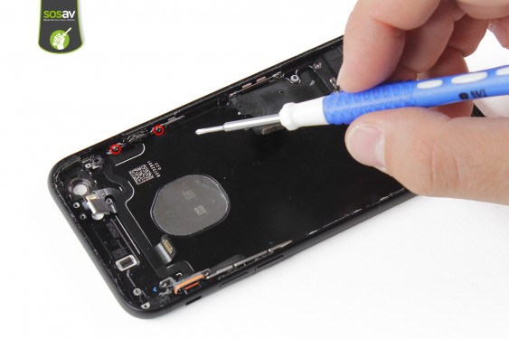 Guide photos remplacement nappe power, vibreur, volume, flash et micro externe iPhone 7 (Etape 45 - image 1)