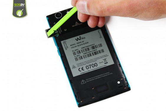 Guide photos remplacement carte microsd Wiko Ridge 4G (Etape 3 - image 2)