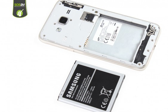 Guide photos remplacement batterie Samsung Galaxy J3 2016 (Etape 4 - image 1)