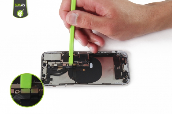 Guide photos remplacement connecteur de charge iPhone XS (Etape 24 - image 1)