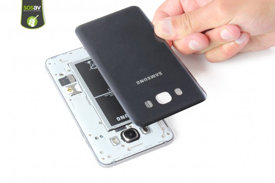 Guide photos remplacement coque arrière Samsung Galaxy J7 2016 (Etape 2 - image 4)