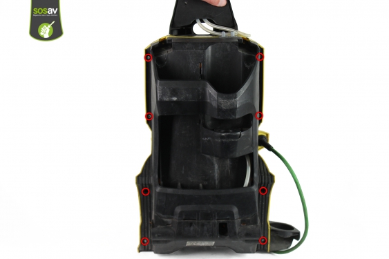 Guide photos remplacement tuyaux internes Karcher K4 Ecologic (Etape 14 - image 1)