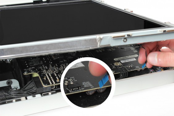 Guide photos remplacement câble de liaison de la carte wifi (carte airport) iMac 27" fin 2009 (EMC 2309 et 2374) (Etape 8 - image 2)