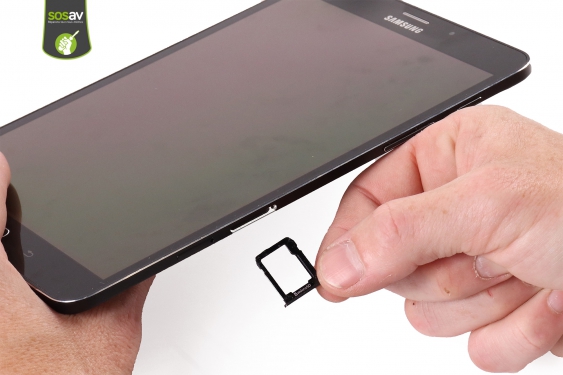 Guide photos remplacement connecteur de charge et bouton home Galaxy Tab S2 8 (Etape 2 - image 3)