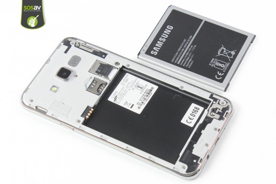 Guide photos remplacement vitre caméra arrière Galaxy J7 2015 (Etape 5 - image 1)