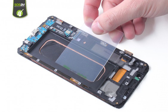 Guide photos remplacement connecteur de charge Samsung Galaxy S6 Edge + (Etape 25 - image 4)