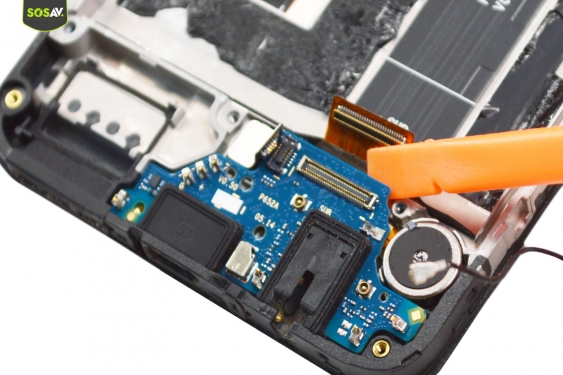 Guide photos remplacement bloc écran Moto G84 (Etape 8 - image 1)