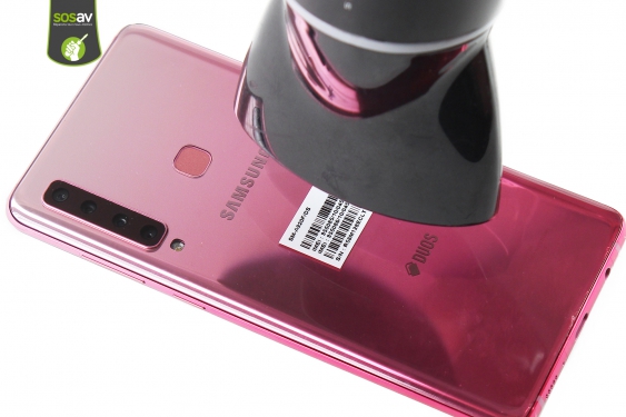 Guide photos remplacement haut-parleur interne Galaxy A9 (2018) (Etape 4 - image 1)