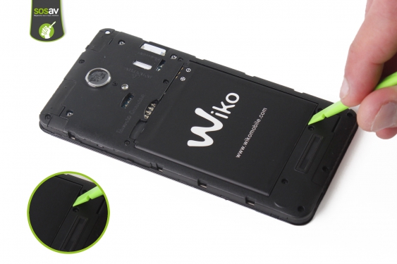 Guide photos remplacement batterie Wiko Tommy 2 (Etape 4 - image 1)