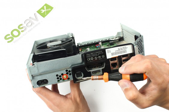 Guide photos remplacement câble d'alimentation du lecteur dvd Xbox 360 S (Etape 37 - image 1)