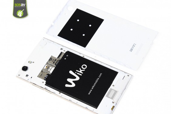 Guide photos remplacement nappe du connecteur de charge Wiko Ridge Fab 4G (Etape 2 - image 4)