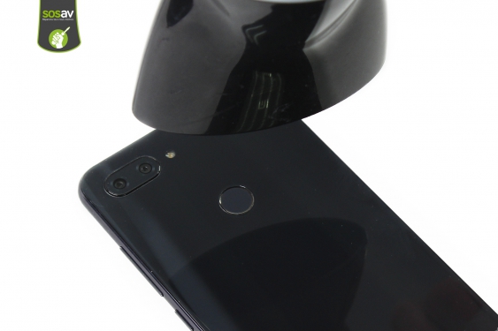 Guide photos remplacement caméra arrière Xiaomi Mi 8 Lite (Etape 4 - image 1)