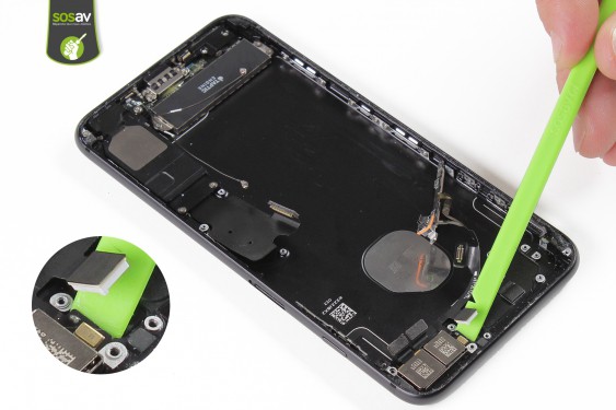 Guide photos remplacement nappe power, vibreur, volume, flash et micro externe iPhone 7 Plus (Etape 34 - image 3)