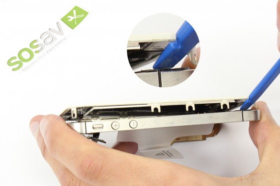 Guide photos remplacement spacer bouton home iPhone 4S (Etape 41 - image 2)