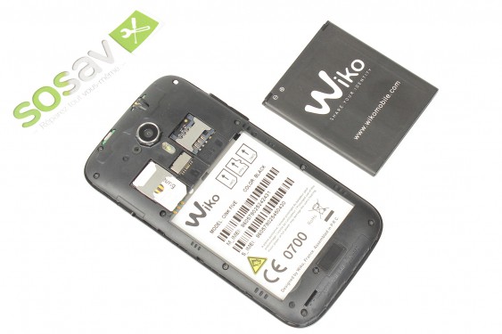 Guide photos remplacement lecteur sim et lecteur micro sd Wiko Cink Five (Etape 4 - image 4)