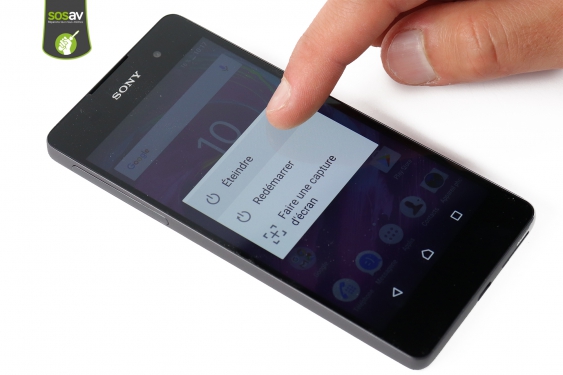 Guide photos remplacement ecran Xperia E5 (Etape 1 - image 2)