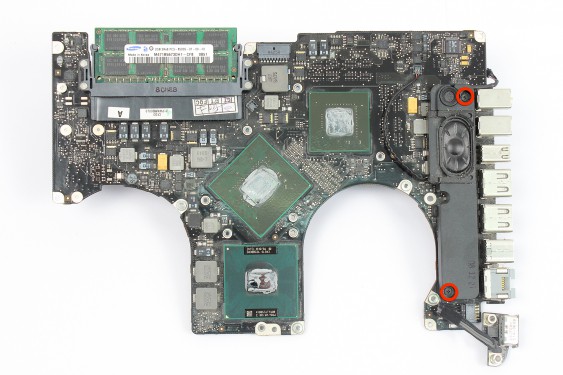 Guide photos remplacement carte mère MacBook Pro 15" Fin 2008 - Début 2009 (Modèle A1286 - EMC 2255) (Etape 34 - image 1)