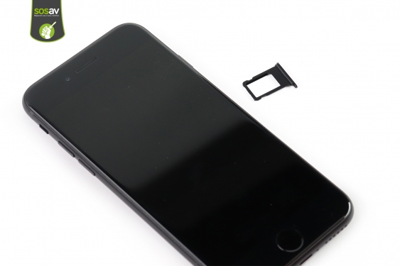 Guide photos remplacement batterie iPhone SE (2nde Generation) (Etape 3 - image 1)