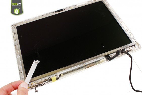 Guide photos remplacement dalle lcd Macbook Core 2 Duo (A1181 / EMC2200) (Etape 32 - image 4)