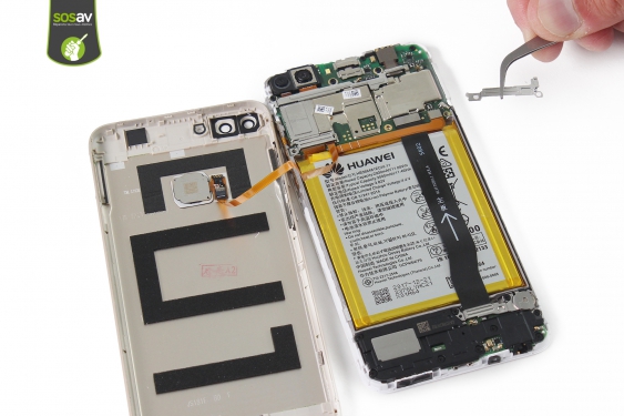 Guide photos remplacement connecteur de charge Huawei P Smart (Etape 8 - image 2)