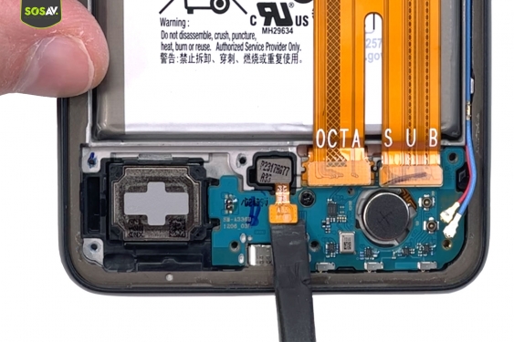 Guide photos remplacement connecteur de charge Galaxy A33 5G (Etape 11 - image 3)