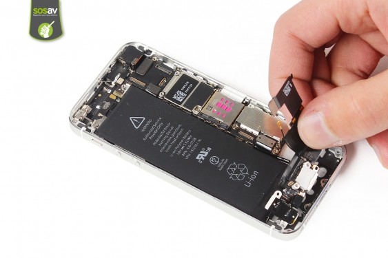Guide photos remplacement connecteur de charge iPhone 5S (Etape 13 - image 4)