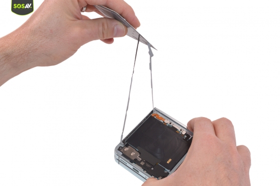 Guide photos remplacement batteries Galaxy Z Flip5 (Etape 3 - image 3)