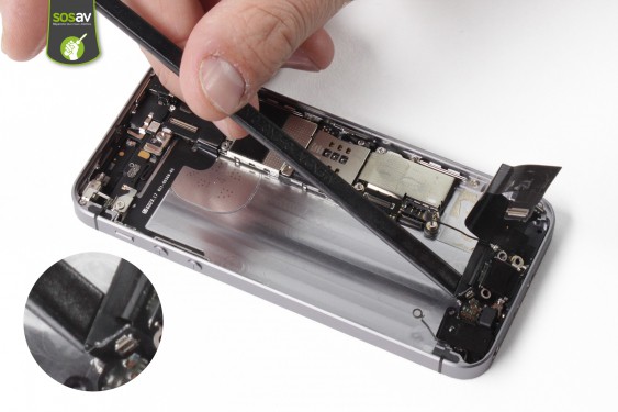 Guide photos remplacement connecteur de charge - prise jack iPhone SE (Etape 26 - image 1)