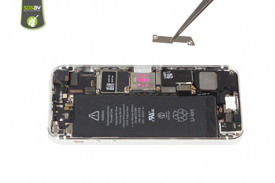 Guide photos remplacement nappe power, vibreur & volume iPhone 5S (Etape 9 - image 3)