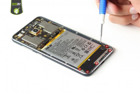 Guide photos remplacement ecran lcd Asus Zenfone 3 (Etape 15 - image 1)