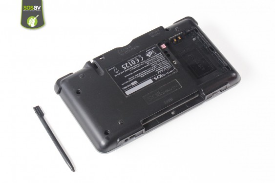Guide photos remplacement coque arrière Nintendo DS (Etape 3 - image 4)
