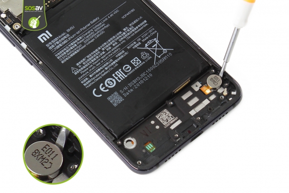 Guide photos remplacement vibreur Xiaomi Mi 8 Lite (Etape 17 - image 1)