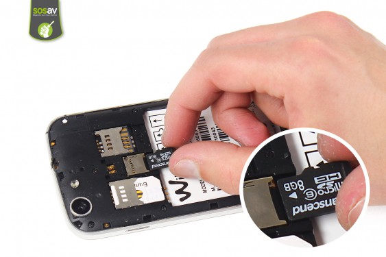 Guide photos remplacement carte microsd Wiko Stairway (Etape 6 - image 1)