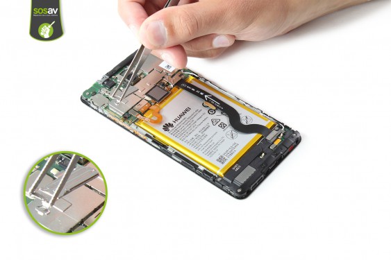 Guide photos remplacement nappe de liaison connecteur de charge  (Etape 13 - image 2)