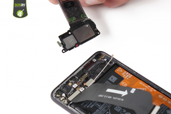 Guide photos remplacement connecteur de charge Huawei P30 (Etape 15 - image 3)
