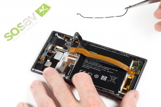 Guide photos remplacement câble interconnexion Lumia 925 (Etape 26 - image 4)