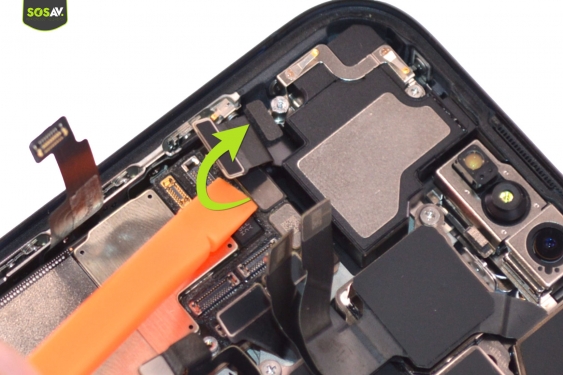 Guide photos remplacement connecteur de charge iPhone 15 Pro (Etape 12 - image 2)