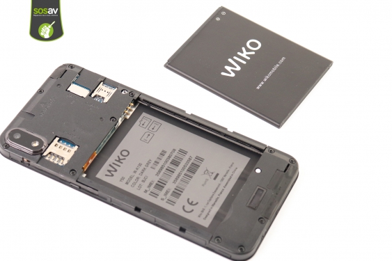 Guide photos remplacement batterie Wiko Y50 (Etape 5 - image 1)