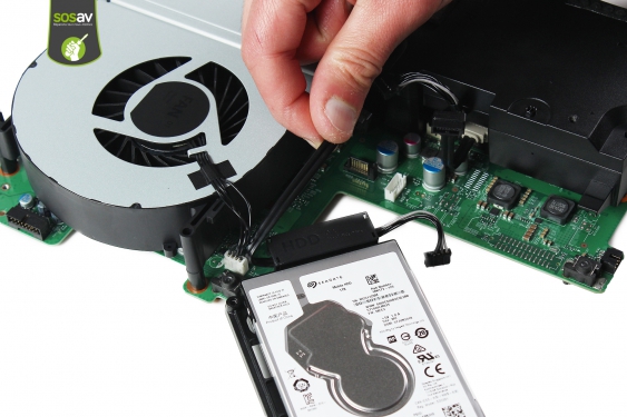 Guide photos remplacement câble de données disque dur Xbox One X (Etape 23 - image 4)