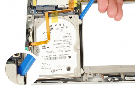 Guide photos remplacement disque dur Macbook Pro 17"  Modèles A1151, A1212, 1229 & A1261 (Etape 19 - image 2)