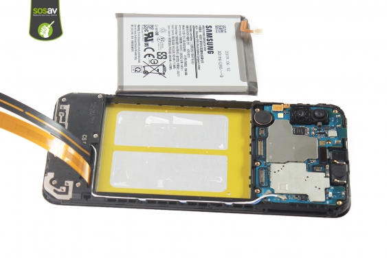 Guide photos remplacement batterie Galaxy A20e (Etape 16 - image 1)