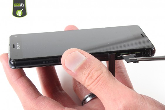 Guide photos remplacement batterie Xperia Z3 Compact (Etape 3 - image 2)