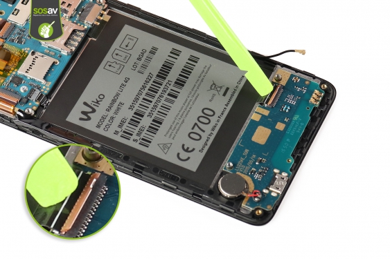 Guide photos remplacement connecteur de charge Wiko Rainbow Lite 4G  (Etape 10 - image 2)