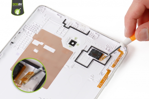 Guide photos remplacement coque arrière & haut-parleur externe Galaxy Tab E 9.6 (2015) (Etape 7 - image 2)