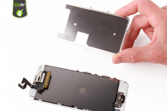 Guide photos remplacement plaque de protection de l'écran lcd iPhone 6S (Etape 19 - image 4)