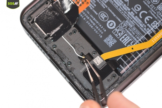 Guide photos remplacement batterie Xiaomi 14 Ultra (Etape 6 - image 2)