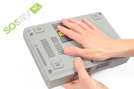 Guide photos remplacement coque inférieure Playstation (Etape 2 - image 2)