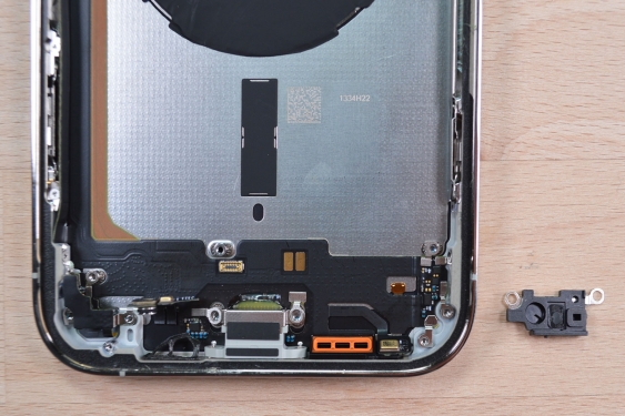 Guide photos remplacement connecteur de charge iPhone 13 Pro Max (Etape 14 - image 5)