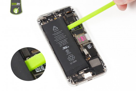 Guide photos remplacement bouton vibreur iPhone 5S (Etape 10 - image 4)