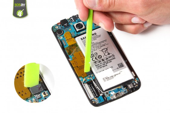 Guide photos remplacement connecteur de charge Samsung Galaxy S6 Edge (Etape 8 - image 3)